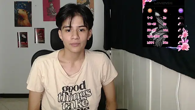 Snapshot of Dha_lia0 chatting on November 11, 2025, 10:43 pm Dha lia0 online show from November 11, 2025, 10:43 pm