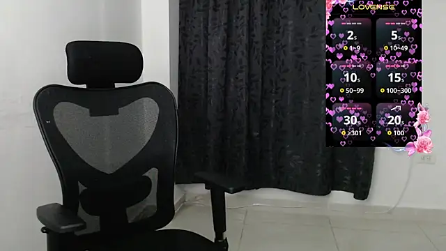 Snapshot of Dha_lia0 chatting on March 5, 2026, 1:12 am Dha lia0 online show from March 5, 2026, 1:12 am