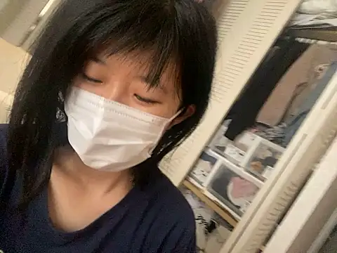 Snapshot of riri_riri_jp chatting on September 15, 2025, 6:13 am riri riri jp online show from September 15, 2025, 6:13 am