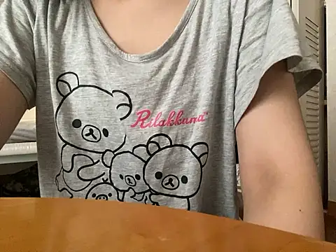 Snapshot of riri_riri_jp chatting on September 19, 2025, 11:49 pm riri riri jp online show from September 19, 2025, 11:49 pm