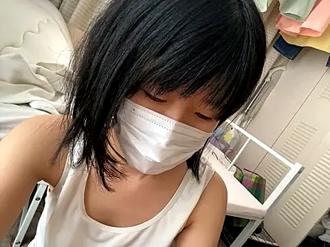 Snapshot of riri_riri_jp chatting on October 13, 2025, 5:18 am riri riri jp online show from October 13, 2025, 5:18 am