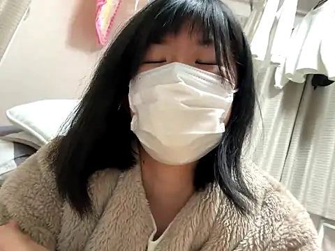 Snapshot of riri_riri_jp chatting on January 7, 2026, 9:45 am riri riri jp online show from January 7, 2026, 9:45 am