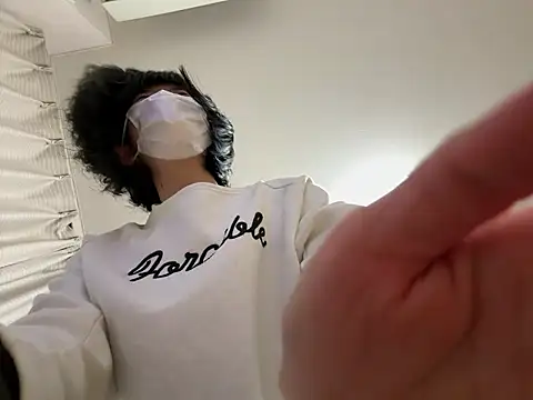 Snapshot of riri_riri_jp chatting on February 12, 2026, 10:54 am riri riri jp online show from February 12, 2026, 10:54 am