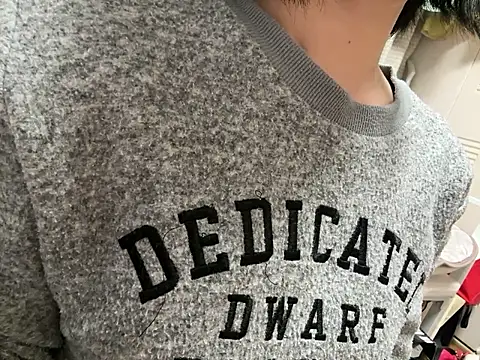 Snapshot of riri_riri_jp chatting on March 14, 2026, 8:42 am riri riri jp online show from March 14, 2026, 8:42 am