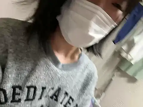 Snapshot of riri_riri_jp chatting on March 23, 2026, 12:09 pm riri riri jp online show from March 23, 2026, 12:09 pm