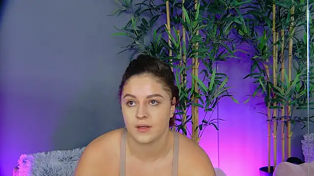 Snapshot of PatriciaSpice chatting on February 1, 2026, 5:39 am PatriciaSpice online show from February 1, 2026, 5:39 am