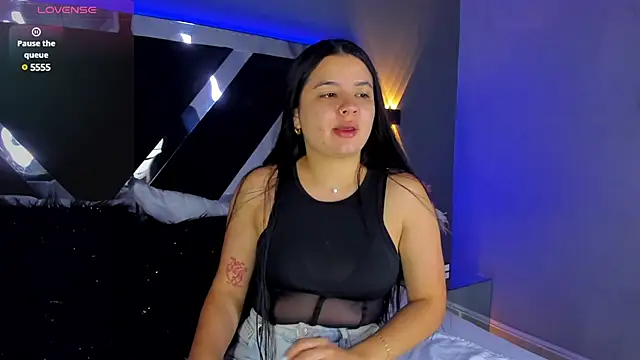 Snapshot of ValeriaOrtega chatting on January 23, 2025, 11:37 am ValeriaOrtega online show from January 23, 2025, 11:37 am