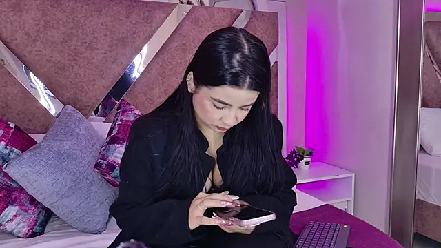 Snapshot of ValeriaOrtega chatting on March 18, 2026, 12:30 pm ValeriaOrtega online show from March 18, 2026, 12:30 pm