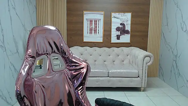 shalon diaz s online show from November 21, 2025, 1:15 am