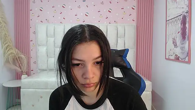 shalon diaz s online show from December 14, 2025, 1:16 pm