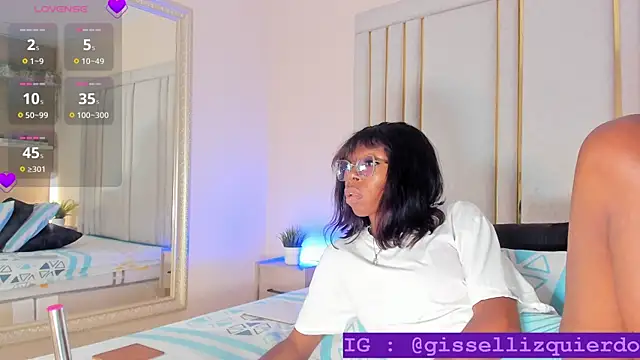 Snapshot of Liincostelloo chatting on September 29, 2025, 7:40 pm Liincostelloo online show from September 29, 2025, 7:40 pm