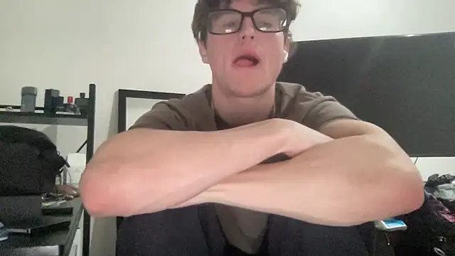 Snapshot of ryan_28747 chatting on February 16, 2026, 4:30 am ryan 28747 online show from February 16, 2026, 4:30 am