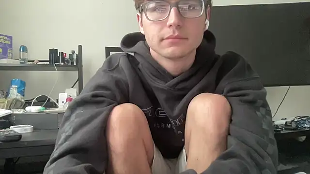 Snapshot of ryan_28747 chatting on April 4, 2026, 5:21 pm ryan 28747 online show from April 4, 2026, 5:21 pm