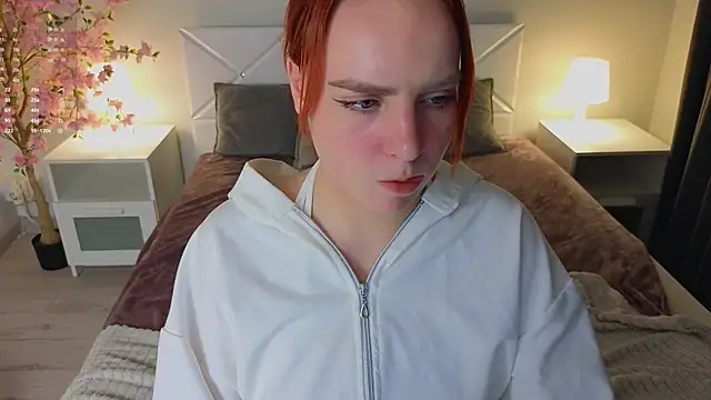 Snapshot of _candy__sweet__ chatting on January 18, 2025, 7:04 pm candy sweet online show from January 18, 2025, 7:04 pm
