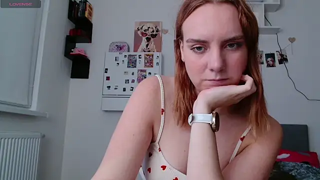 Snapshot of _candy__sweet__ chatting on September 16, 2025, 1:34 pm candy sweet online show from September 16, 2025, 1:34 pm