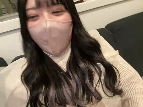 Snapshot of shina_mo_n_ch chatting on March 15, 2025, 2:45 pm shina mo n ch online show from March 15, 2025, 2:45 pm