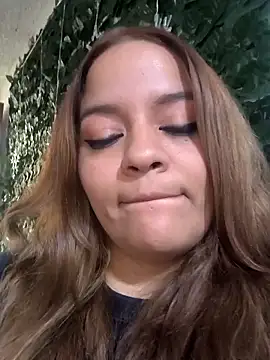 victoria  floyd online show from February 24, 2025, 8:58 pm