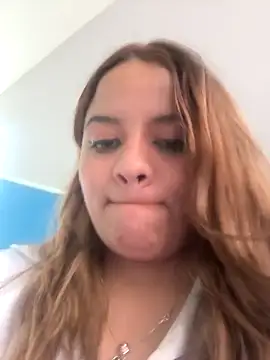 victoria  floyd online show from March 5, 2025, 10:10 pm