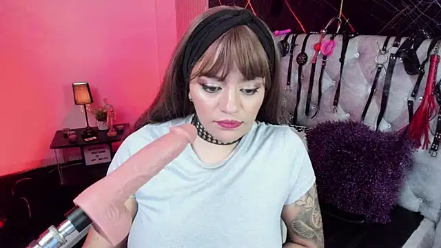 victoria  floyd online show from May 25, 2026, 10:16 pm
