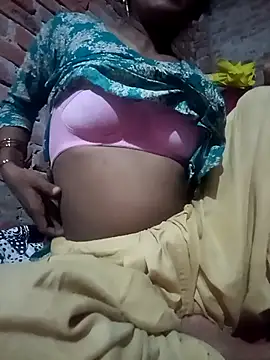 Snapshot of Sexy_Tanya69 chatting on October 7, 2025, 11:51 am Sexy Tanya69 online show from October 7, 2025, 11:51 am