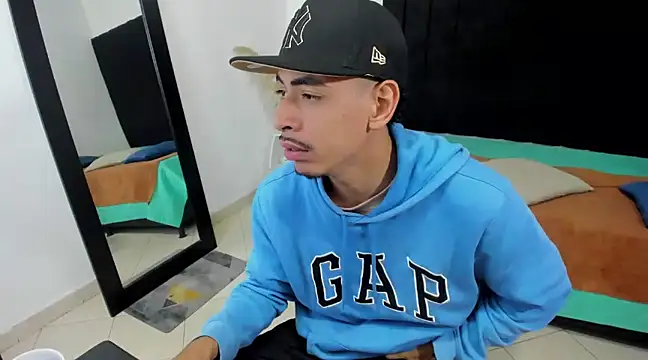 Snapshot of brad_usma chatting on February 26, 2025, 5:09 am brad usma online show from February 26, 2025, 5:09 am