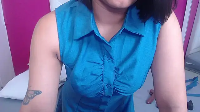 tinyy whore18 online show from February 10, 2026, 6:17 am