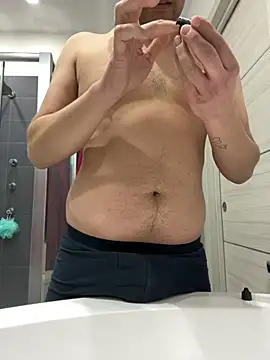 Snapshot of Greeneyes0820 chatting on February 4, 2025, 1:48 pm Greeneyes0820 online show from February 4, 2025, 1:48 pm