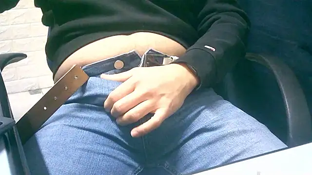 Greeneyes0820 online show from January 15, 2026, 9:18 pm