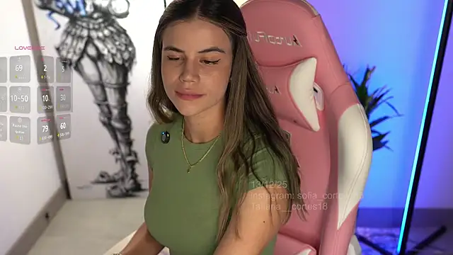 tatiana  cortes18 online show from December 13, 2025, 11:32 pm