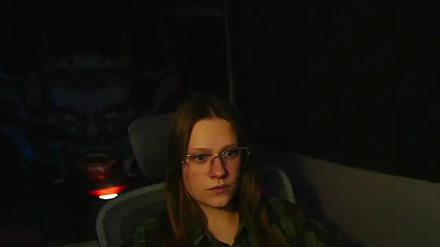 TessaSwans online show from January 31, 2025, 4:17 pm