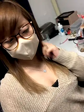 ran xx x online show from December 5, 2025, 4:14 pm