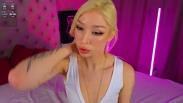 SallyCha online show from November 24, 2025, 8:03 am