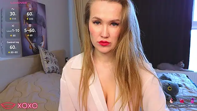 DianaShermy online show from February 7, 2026, 11:14 am