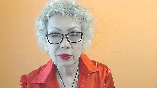 Snapshot of NessyJenixs chatting on May 18, 2026, 1:06 pm NessyJenixs online show from May 18, 2026, 1:06 pm