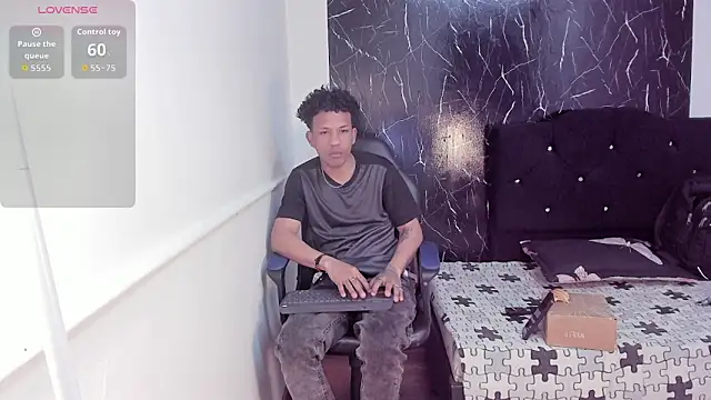 carlos alber12 online show from October 9, 2025, 12:03 pm