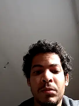 cingonduro online show from February 6, 2025, 9:43 am