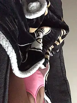 theprettysoles online show from July 13, 2026, 10:45 pm