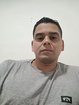 Snapshot of leandroc04 chatting on November 5, 2025, 6:41 pm leandroc04 online show from November 5, 2025, 6:41 pm