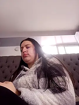 Snapshot of ary-cooper chatting on December 20, 2025, 2:46 pm ary-cooper online show from December 20, 2025, 2:46 pm