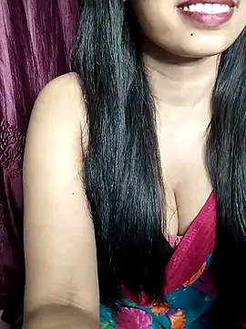 Snapshot of Hot_honey77 chatting on March 3, 2025, 12:37 pm Hot honey77 online show from March 3, 2025, 12:37 pm