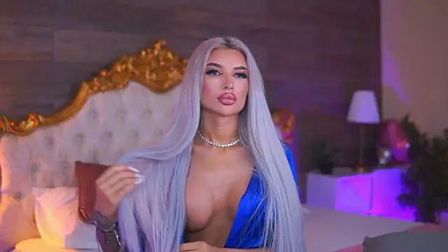 Juicy Jessye online show from April 4, 2026, 7:55 pm