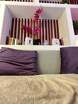 Snapshot of ApoloCruz chatting on February 19, 2026, 3:46 am ApoloCruz online show from February 19, 2026, 3:46 am