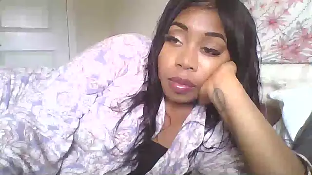 angeliquebelcali online show from September 23, 2025, 7:17 pm
