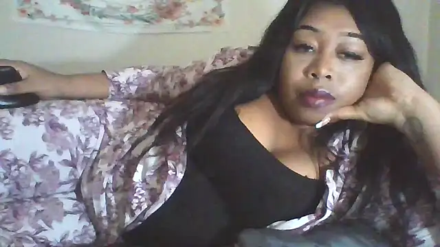 angeliquebelcali online show from May 24, 2026, 9:31 pm