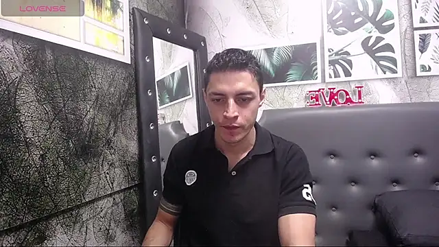 Frank Millers online show from February 11, 2025, 4:02 pm