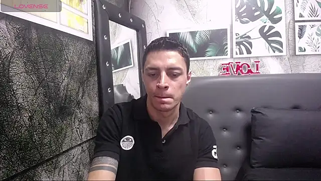 Frank Millers online show from February 11, 2025, 7:05 pm