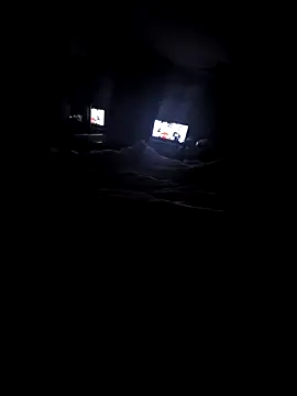 Velly82 online show from April 17, 2026, 10:57 pm