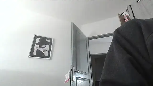 serena  vedette online show from October 30, 2025, 1:34 pm