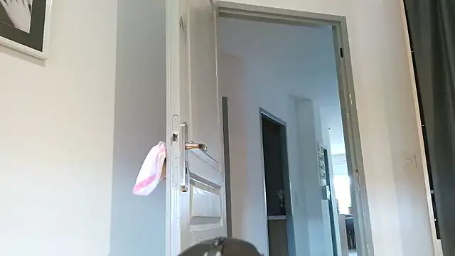 Snapshot of serena__vedette chatting on March 13, 2026, 1:18 pm serena vedette online show from March 13, 2026, 1:18 pm