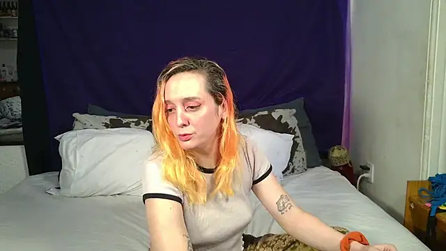 Evelan420 online show from September 30, 2025, 6:02 pm